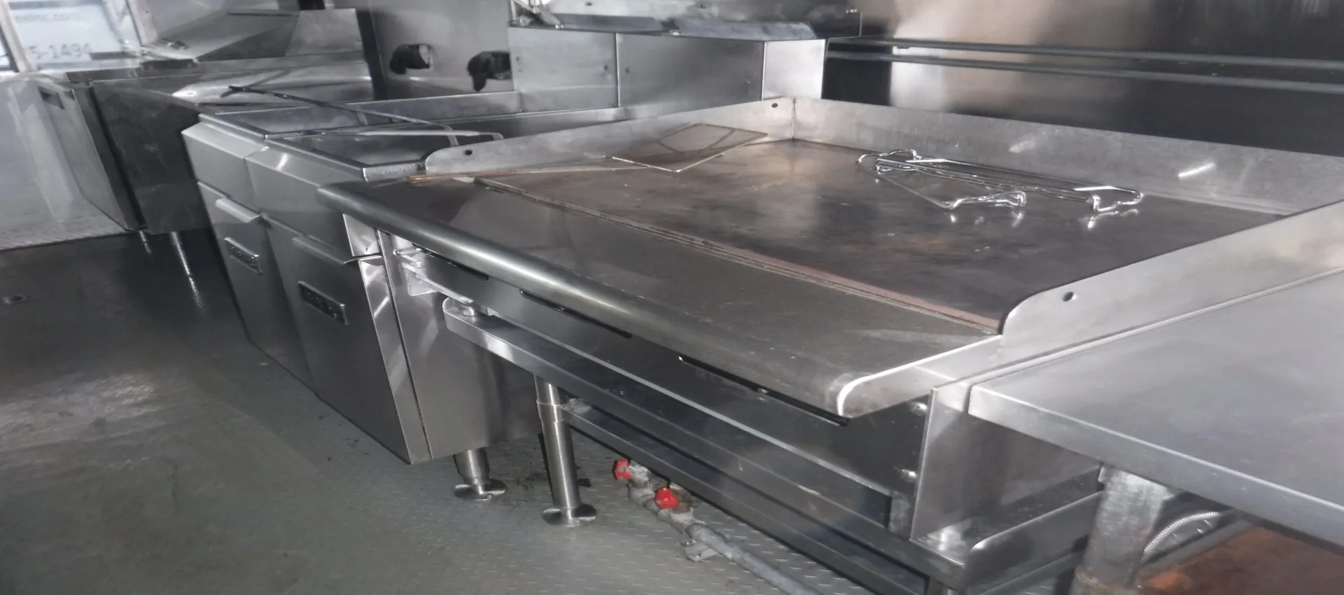 Food Truck Equipment and Floors Cleaned and Reconditioned